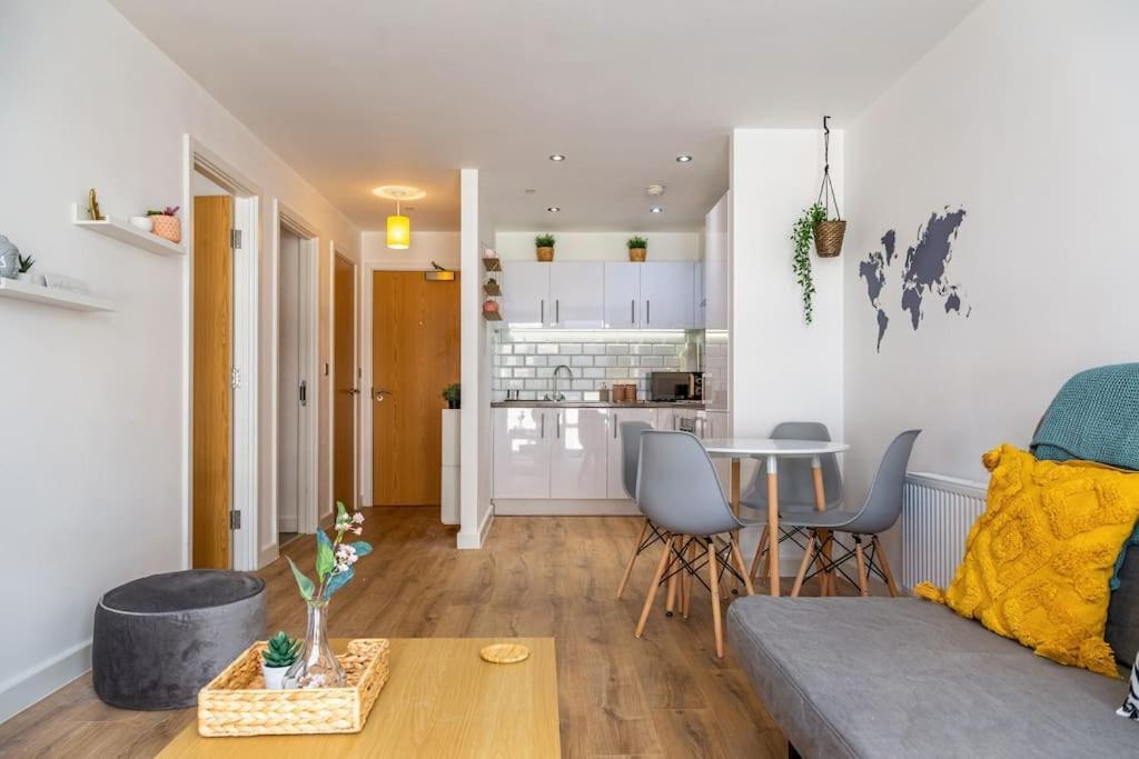 Natural Light City Center Pad برمنغهام المظهر الخارجي الصورة