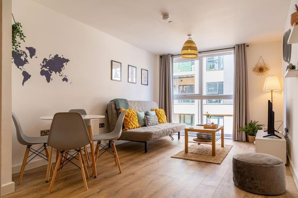 Natural Light City Center Pad برمنغهام المظهر الخارجي الصورة